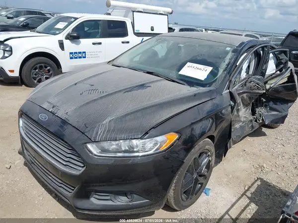 3FA6P0HD8GR208253 2016 FORD FUSION - Image 2
