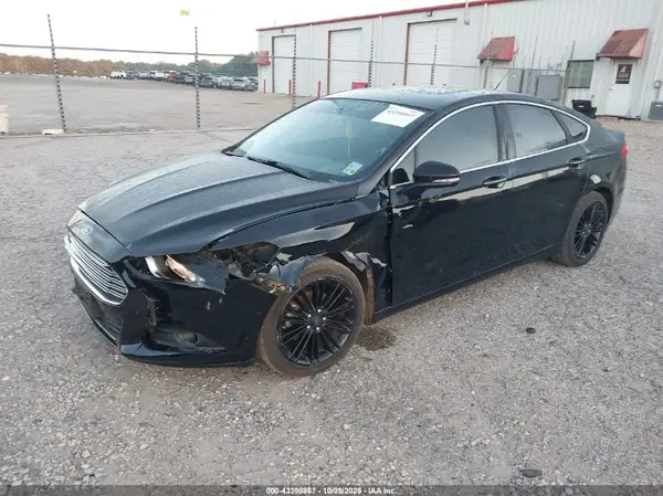 3FA6P0HD8GR222427 2016 FORD FUSION - Image 2