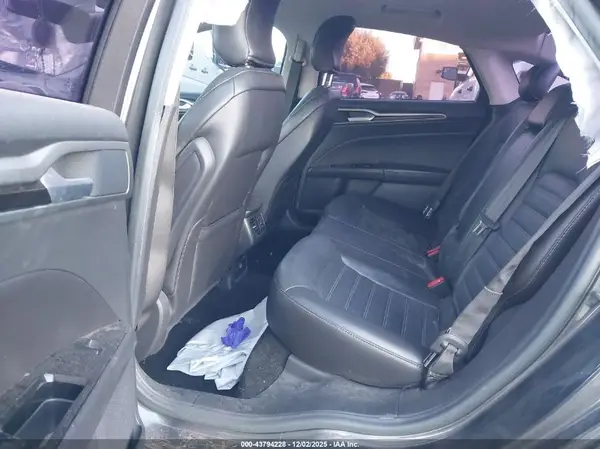 3FA6P0HD8GR225280 2016 FORD FUSION - Image 8