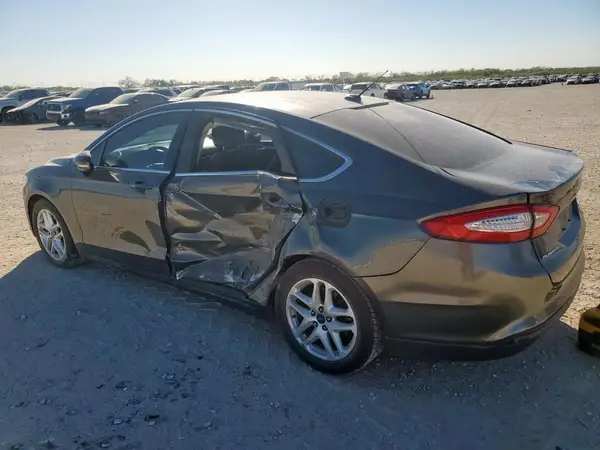3FA6P0HD8GR233802 2016 FORD FUSION - Image 2
