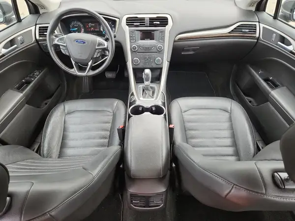 3FA6P0HD8GR261034 2016 FORD FUSION - Image 8