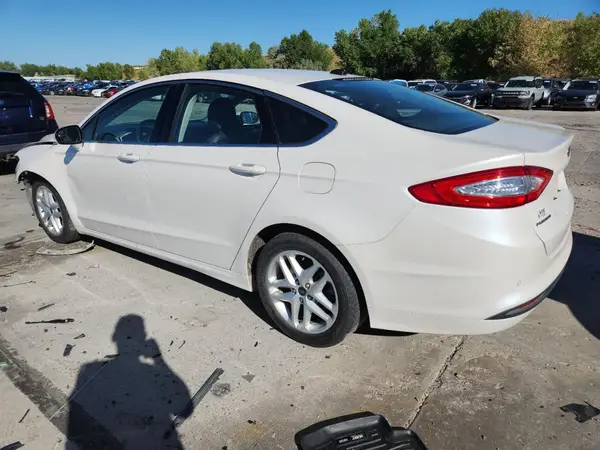 3FA6P0HD8GR306621 2016 FORD FUSION - Image 2