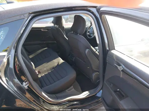 3FA6P0HD8GR311978 2016 FORD FUSION - Image 8