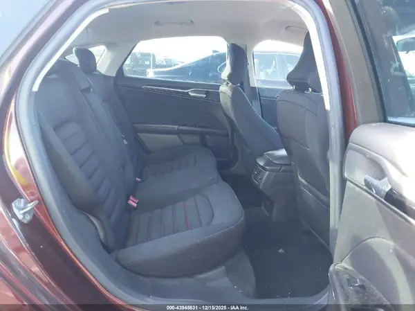 3FA6P0HD8GR340784 2016 FORD FUSION - Image 8