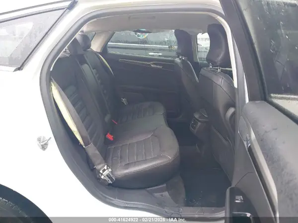3FA6P0HD8GR354622 2016 FORD FUSION - Image 8