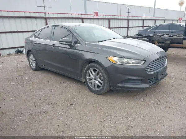 3FA6P0HD8GR388351 2016 FORD FUSION - Image 1