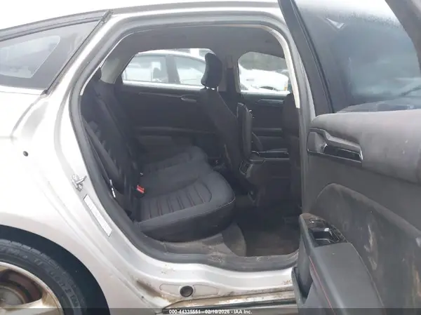 3FA6P0HD8GR398961 2016 FORD FUSION - Image 8