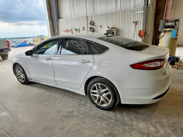 3FA6P0HD8GR404421 2016 FORD FUSION - Image 2