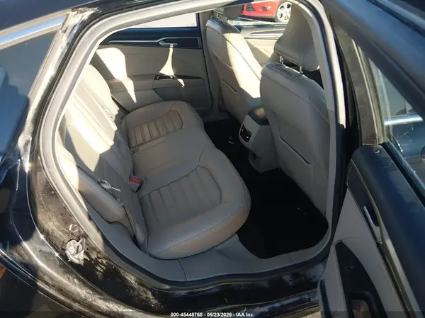 3FA6P0HD8HR102192 2017 FORD FUSION - Image 8