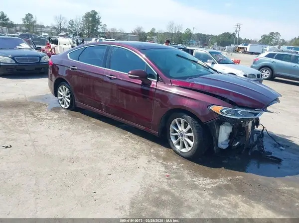 3FA6P0HD8HR103620 2017 FORD FUSION - Image 1