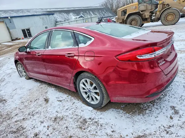 3FA6P0HD8HR104590 2017 FORD FUSION - Image 2