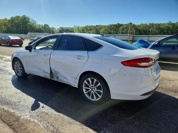 3FA6P0HD8HR109966 2017 FORD FUSION - Image 2