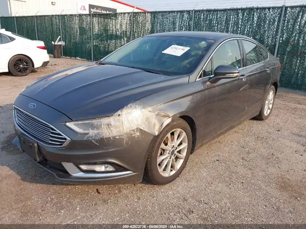 3FA6P0HD8HR113936 2017 FORD FUSION - Image 2