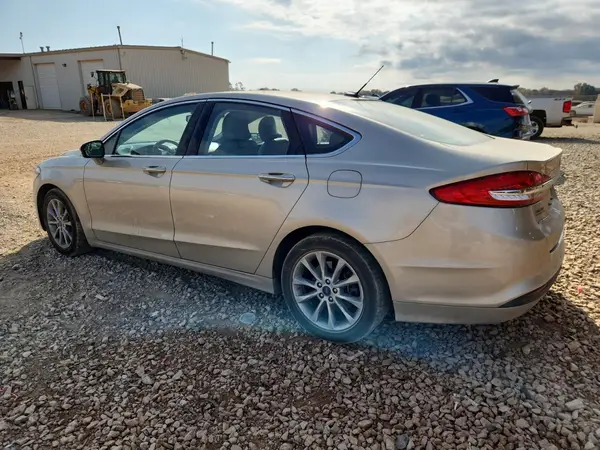 3FA6P0HD8HR116268 2017 FORD FUSION - Image 2
