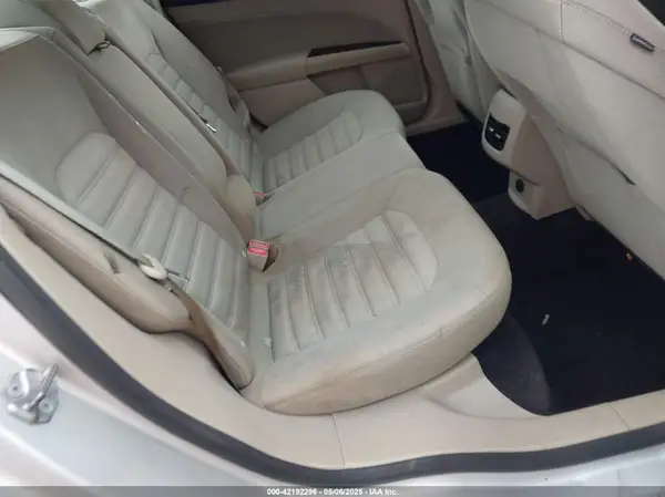 3FA6P0HD8HR126511 2017 FORD FUSION - Image 8