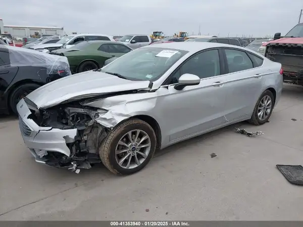 3FA6P0HD8HR129036 2017 FORD FUSION - Image 2
