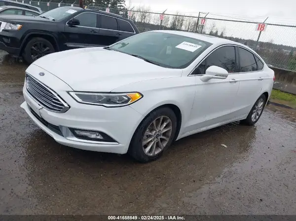 3FA6P0HD8HR131367 2017 FORD FUSION - Image 2
