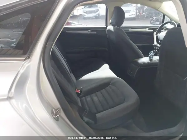 3FA6P0HD8HR187521 2017 FORD FUSION - Image 8