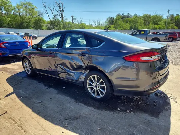 3FA6P0HD8HR193898 2017 FORD FUSION - Image 2