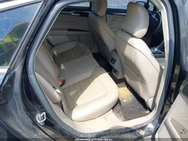 3FA6P0HD8HR211901 2017 FORD FUSION - Image 8