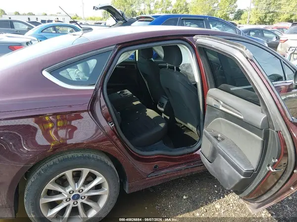 3FA6P0HD8HR240542 2017 FORD FUSION - Image 8
