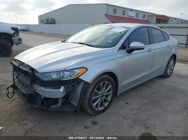 3FA6P0HD8HR241738 2017 FORD FUSION - Image 2