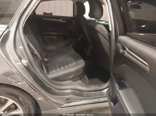 3FA6P0HD8HR247524 2017 FORD FUSION - Image 8