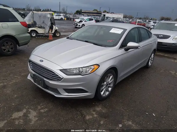 3FA6P0HD8HR277302 2017 FORD FUSION - Image 2
