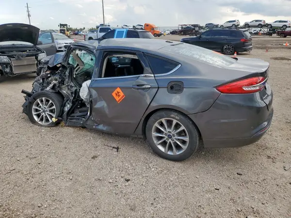 3FA6P0HD8HR277753 2017 FORD FUSION - Image 2