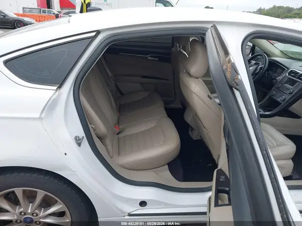 3FA6P0HD8HR287490 2017 FORD FUSION - Image 8