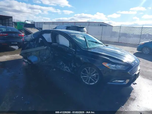 3FA6P0HD8HR291331 2017 FORD FUSION - Image 1