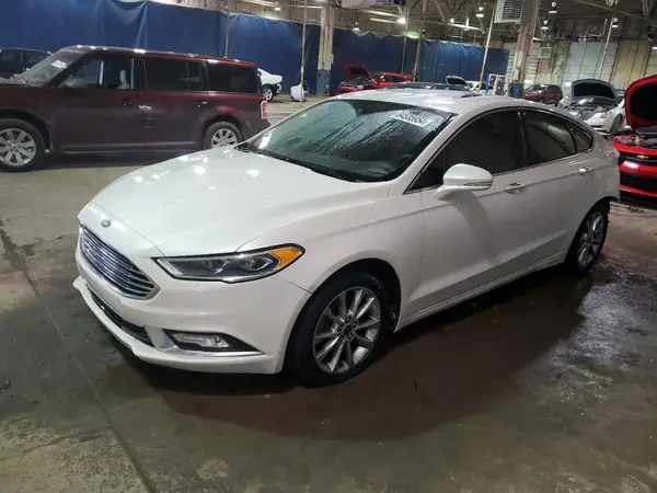 3FA6P0HD8HR321735 2017 FORD FUSION - Image 1