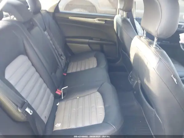 3FA6P0HD8HR332976 2017 FORD FUSION - Image 8