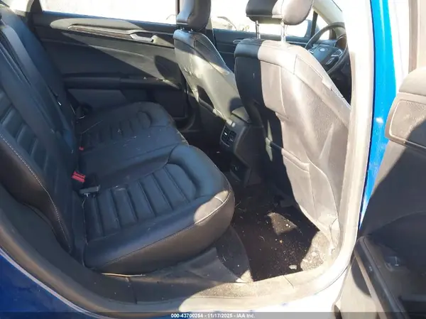 3FA6P0HD8HR334520 2017 FORD FUSION - Image 8