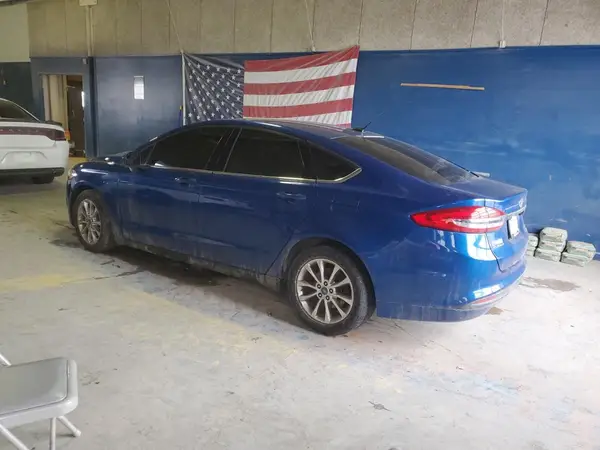 3FA6P0HD8HR335859 2017 FORD FUSION - Image 2