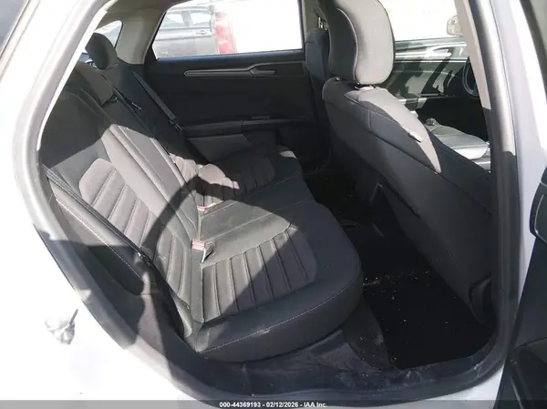 3FA6P0HD8HR338289 2017 FORD FUSION - Image 8