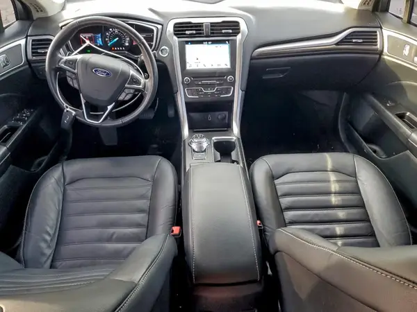3FA6P0HD8HR339054 2017 FORD FUSION - Image 8