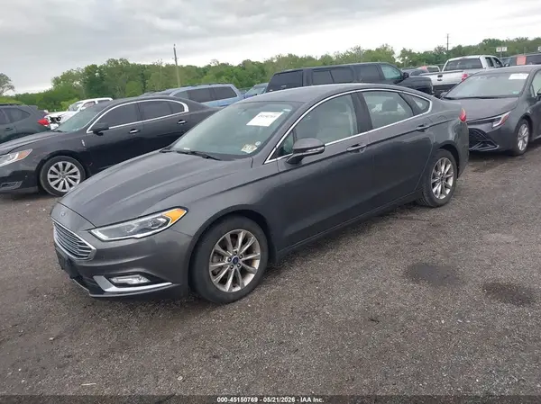 3FA6P0HD8HR352953 2017 FORD FUSION - Image 2