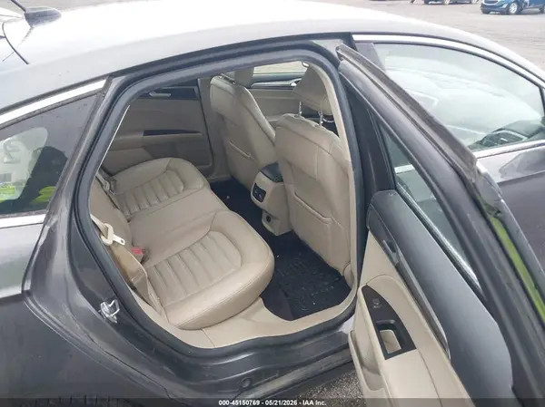 3FA6P0HD8HR352953 2017 FORD FUSION - Image 8
