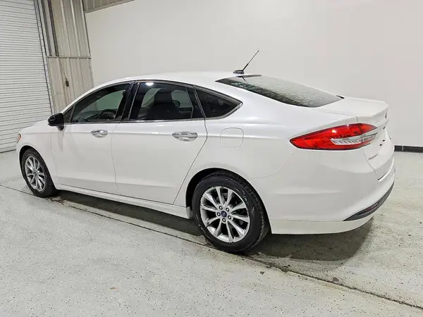 3FA6P0HD8HR364004 2017 FORD FUSION - Image 2