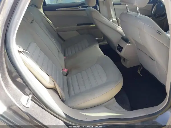 3FA6P0HD8HR364066 2017 FORD FUSION - Image 8