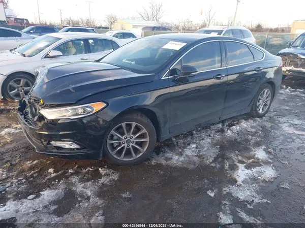 3FA6P0HD8HR365332 2017 FORD FUSION - Image 2
