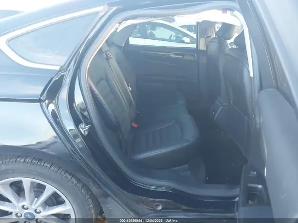 3FA6P0HD8HR365332 2017 FORD FUSION - Image 8