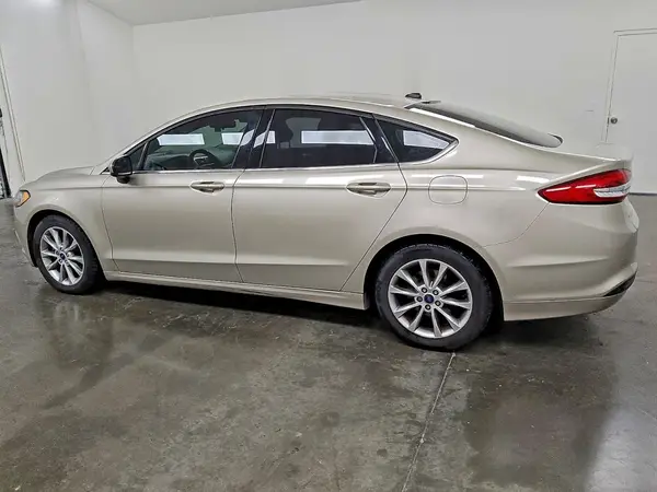 3FA6P0HD8HR367002 2017 FORD FUSION - Image 2