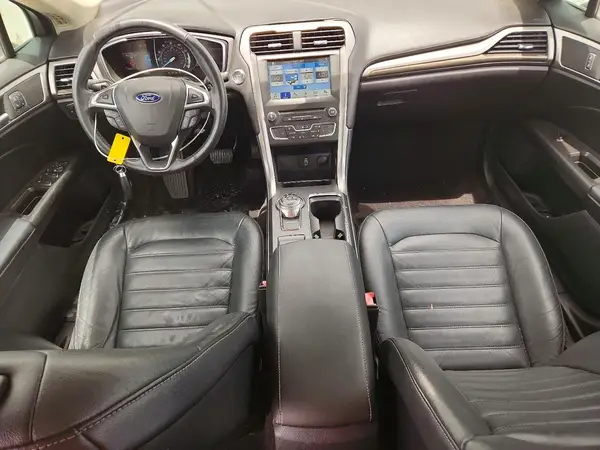 3FA6P0HD8HR372085 2017 FORD FUSION - Image 8