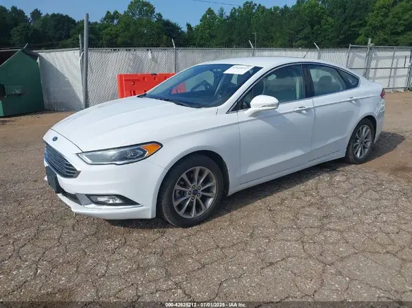 3FA6P0HD8HR377562 2017 FORD FUSION - Image 2