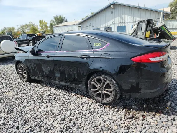 3FA6P0HD8HR377934 2017 FORD FUSION - Image 2