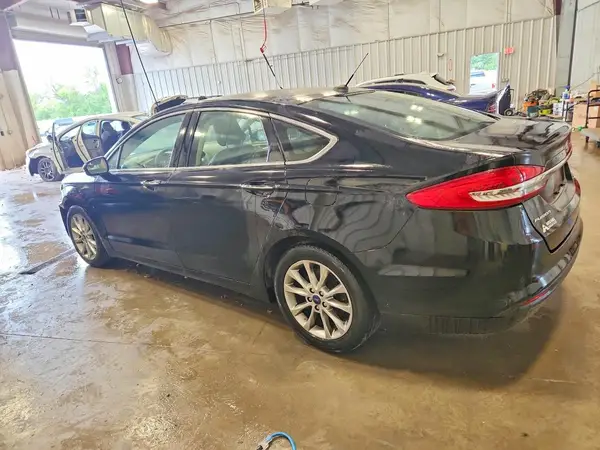 3FA6P0HD8HR388920 2017 FORD FUSION - Image 2
