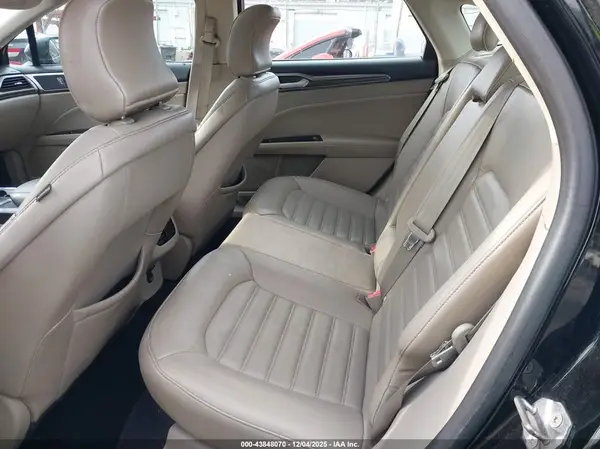 3FA6P0HD8HR390828 2017 FORD FUSION - Image 8