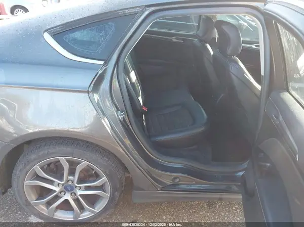 3FA6P0HD8HR406610 2017 FORD FUSION - Image 8